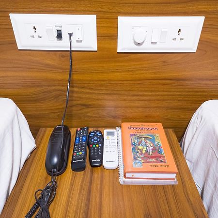 Amritara Ramila Kutir Hotel Ayodhya Kültér fotó