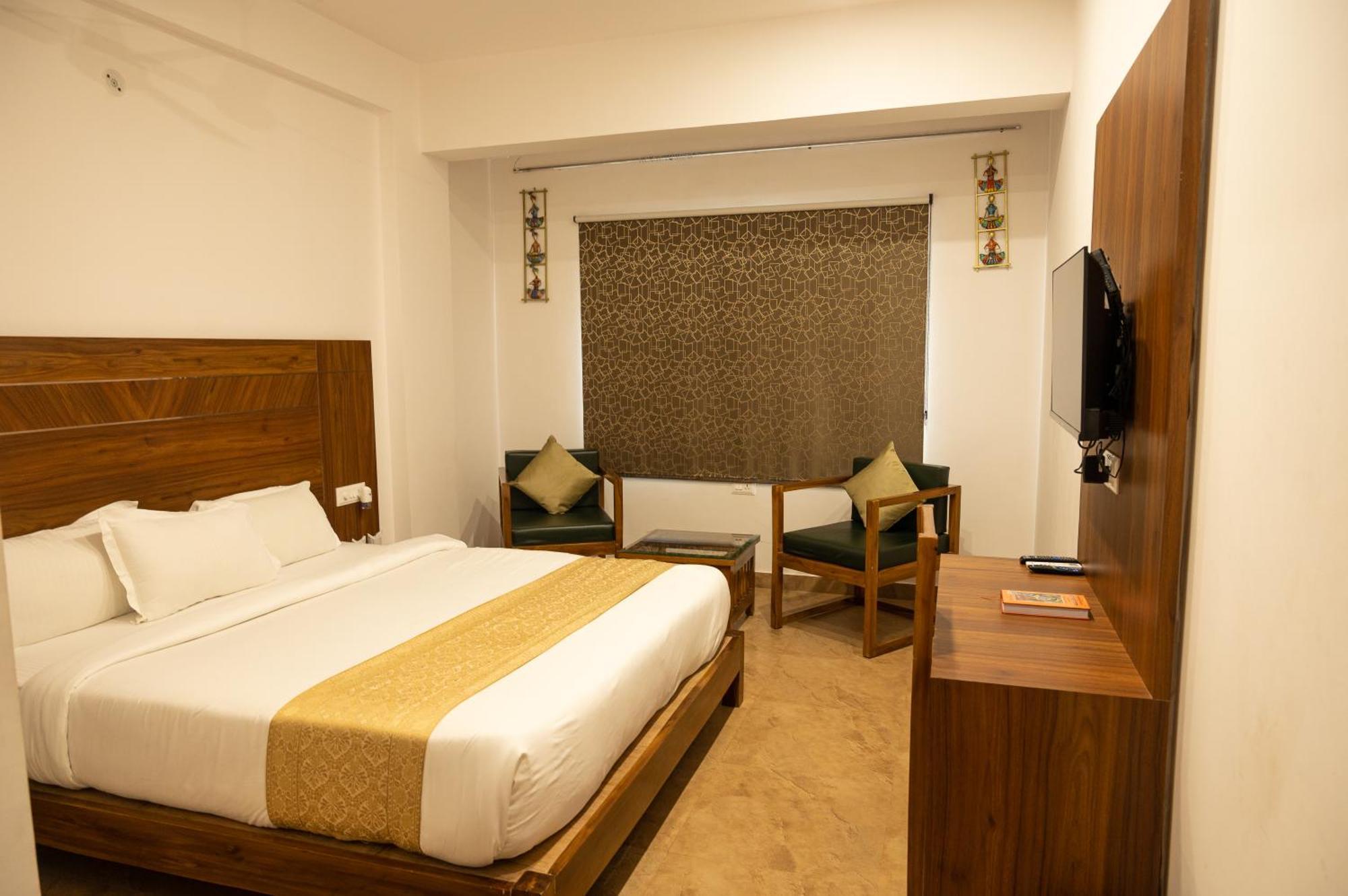 Amritara Ramila Kutir Hotel Ayodhya Kültér fotó