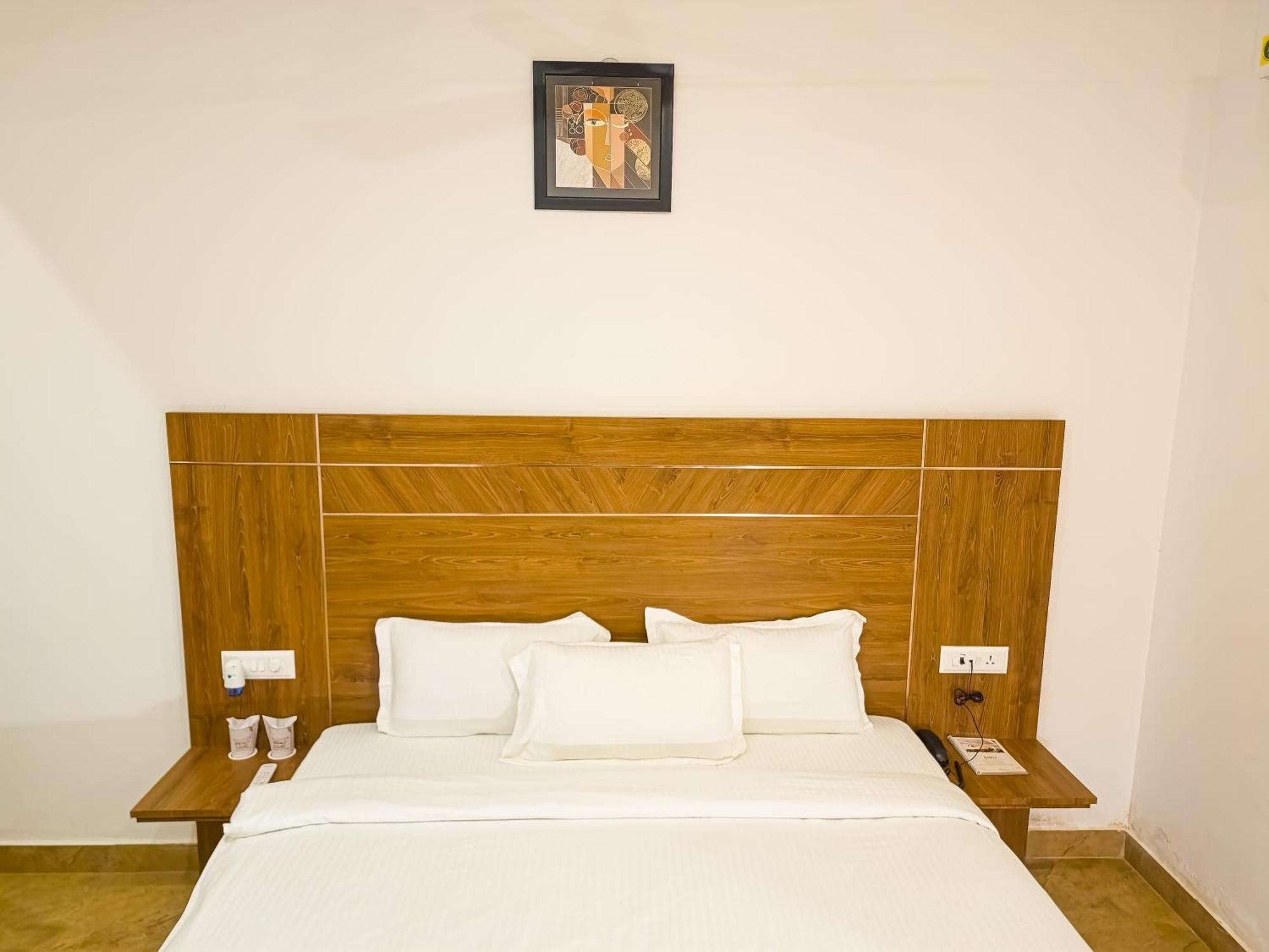 Amritara Ramila Kutir Hotel Ayodhya Kültér fotó
