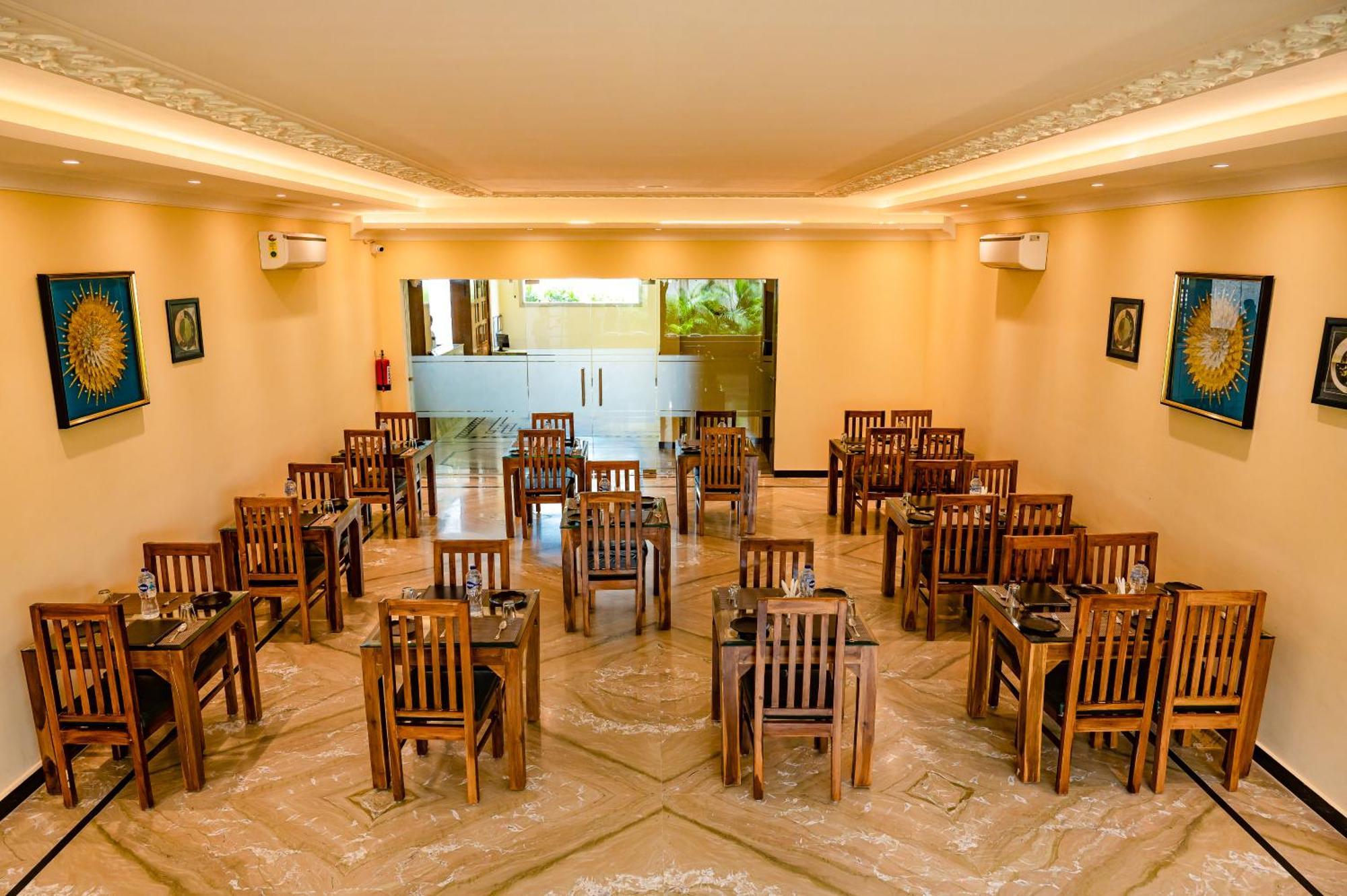 Amritara Ramila Kutir Hotel Ayodhya Kültér fotó