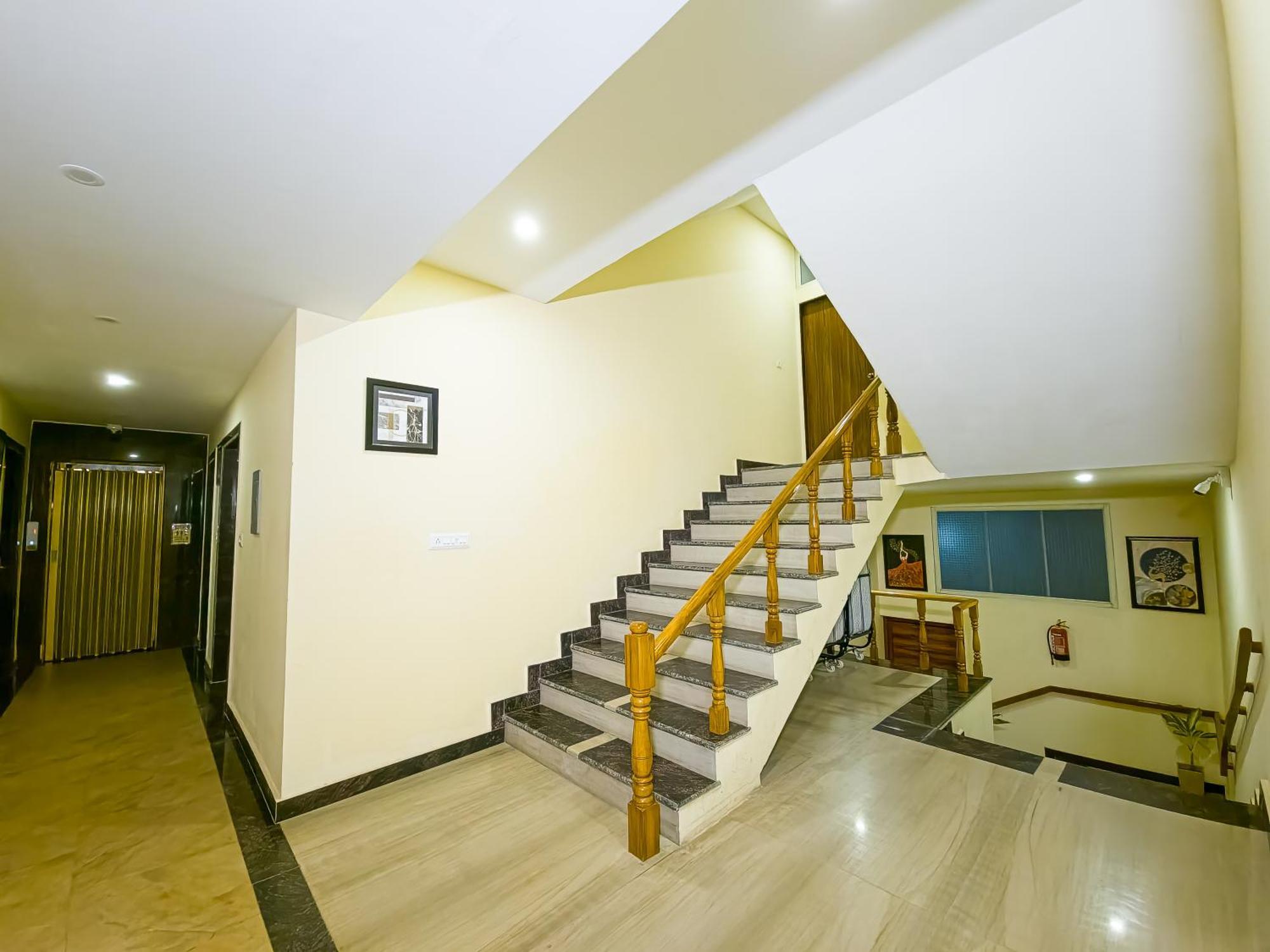 Amritara Ramila Kutir Hotel Ayodhya Kültér fotó